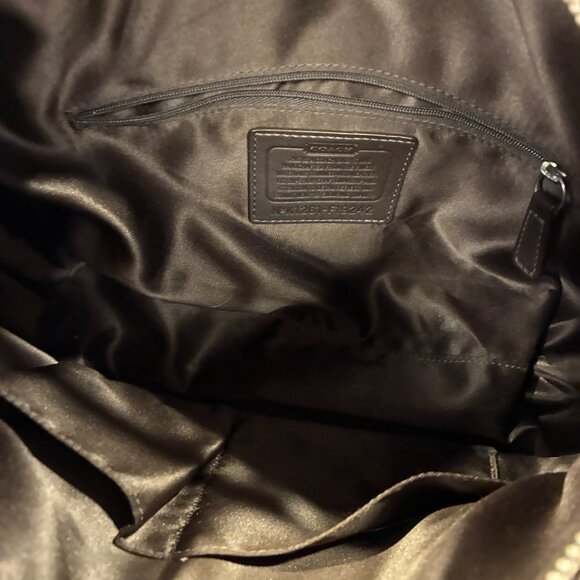 Coach Ashley Signature Satchel - Picture 10 of 13